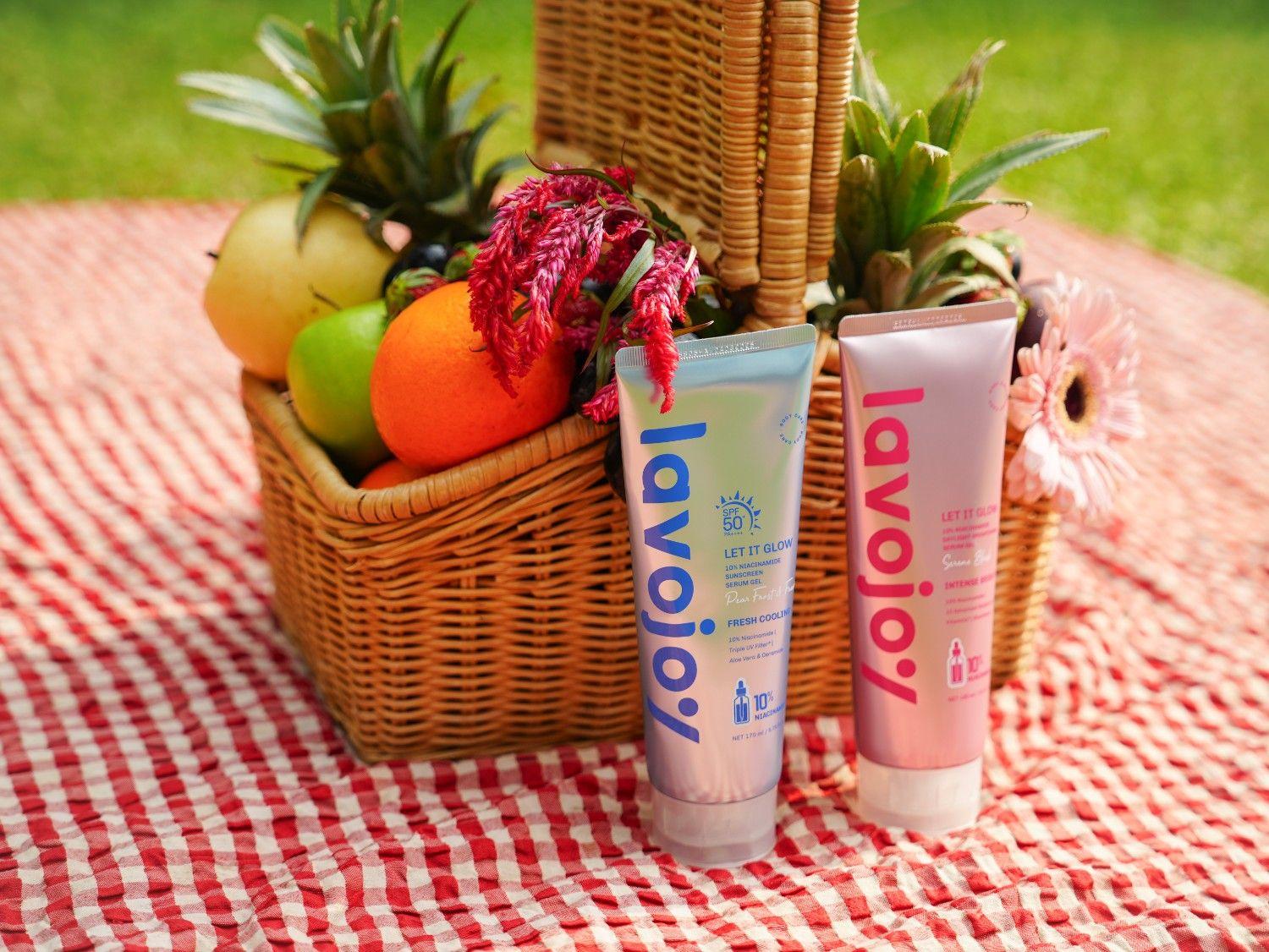 Menikmati Aktivitas Outdoor Bersama lavojoy Let It Glow Body Serum Gel Series